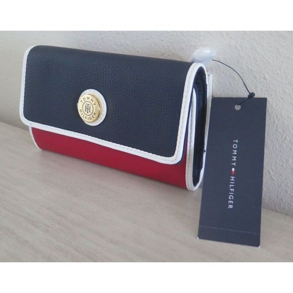 Tommy Hilfiger 69J0716 Red/White/Blue Colorblock Tri-Fold Checkbook Wallet $70 - Picture 1 of 8